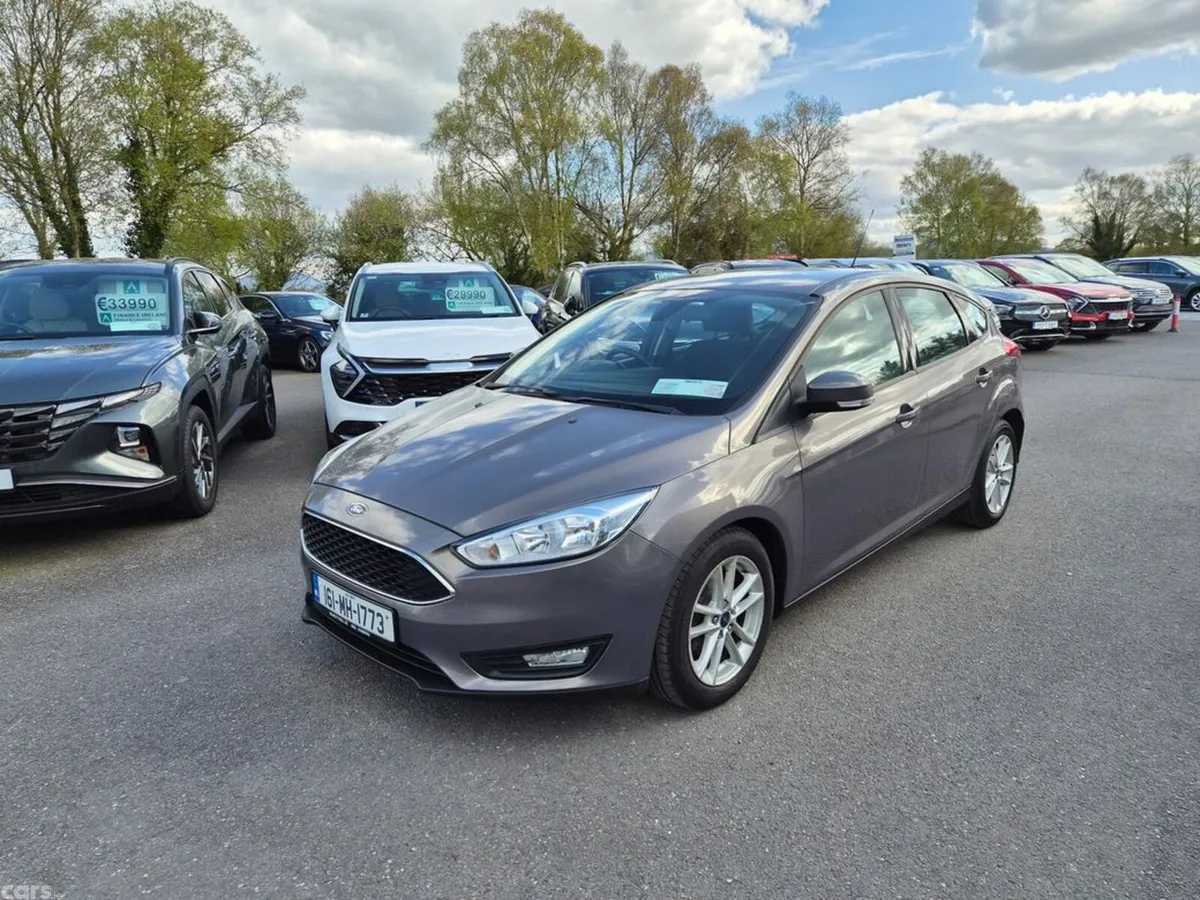 Ford Focus Hatchback, Diesel, 2016, Brown
