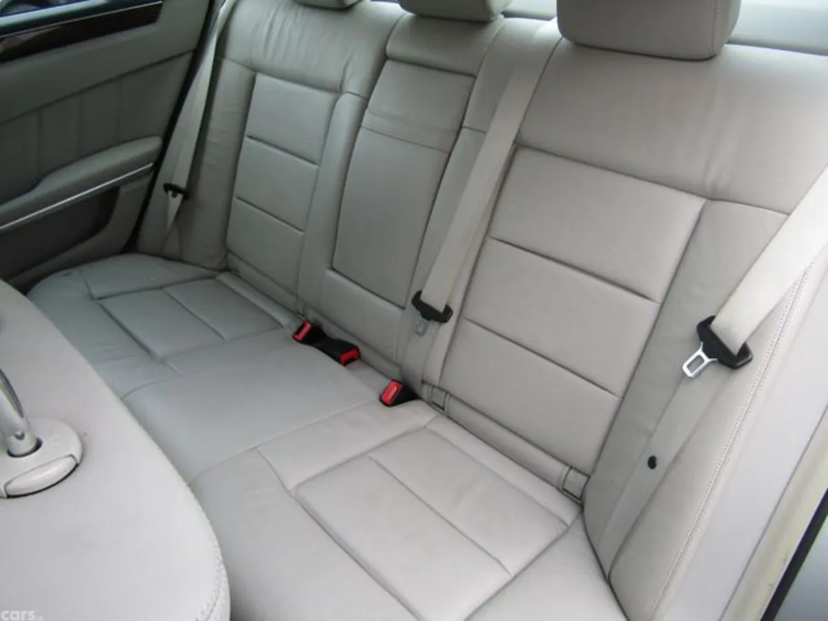 Mercedes-Benz E-Class Saloon, Diesel, 2013, Silver