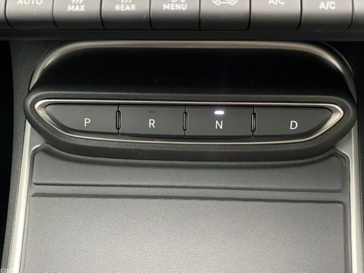 Jeep Avenger SUV, Petrol Hybrid, 2027, Grey
