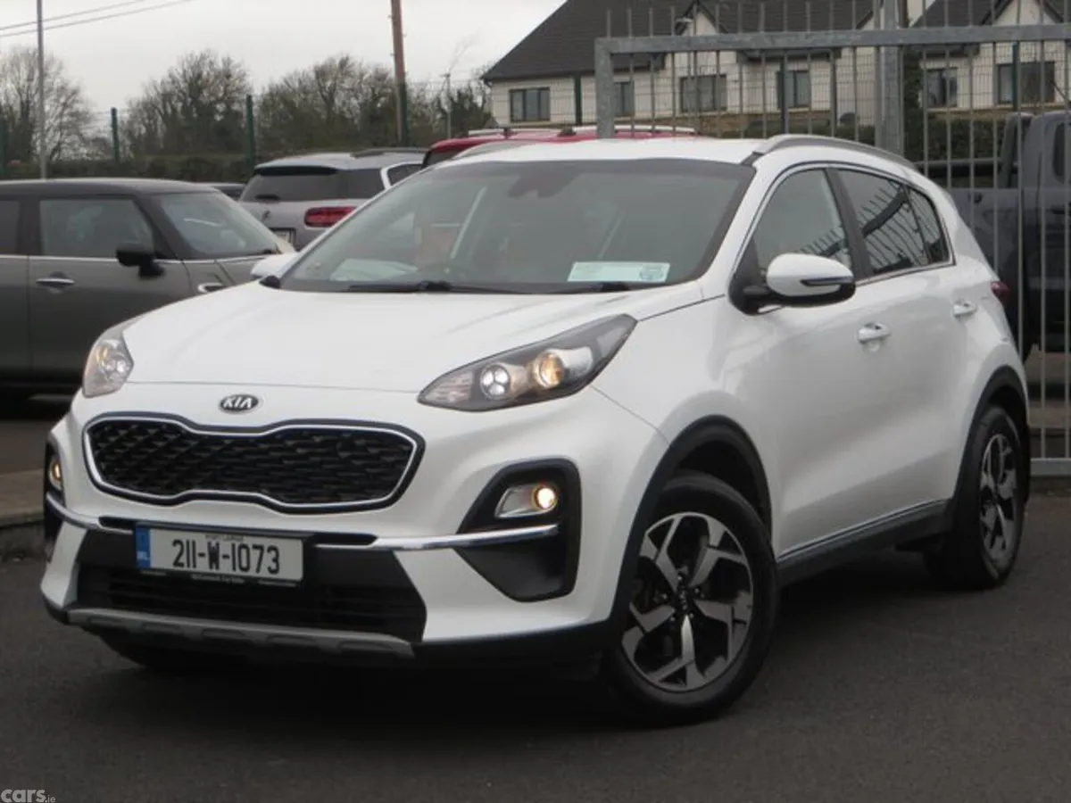 Kia Sportage MPV, Diesel Hybrid, 2021, White