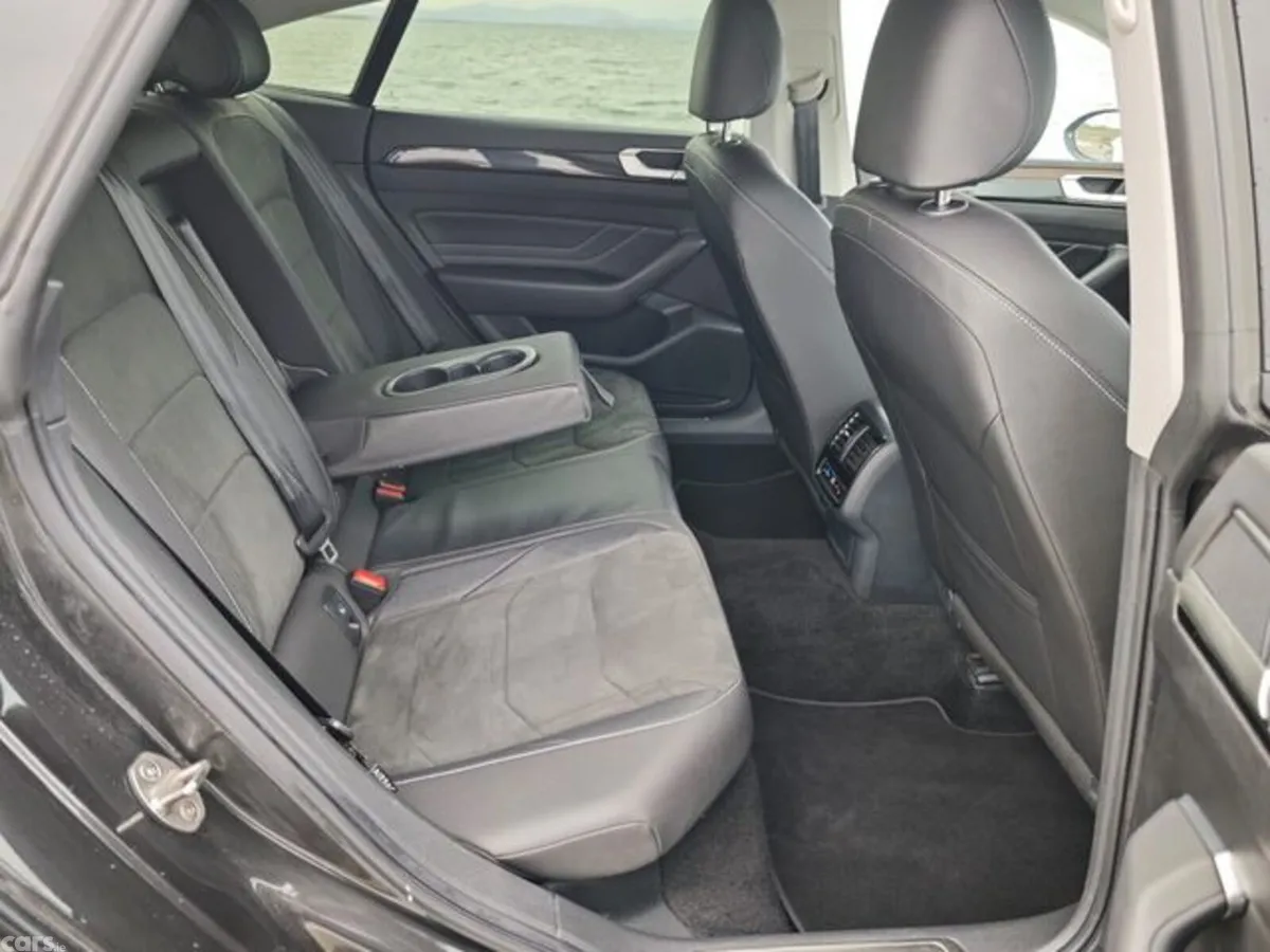 Volkswagen Arteon Hatchback, Diesel, 2023, Grey