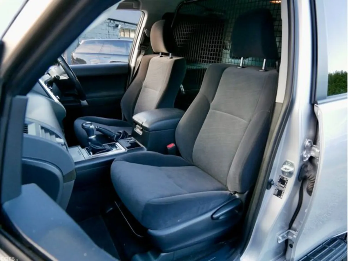 Toyota Land Cruiser Van, Diesel, 2023, Grey