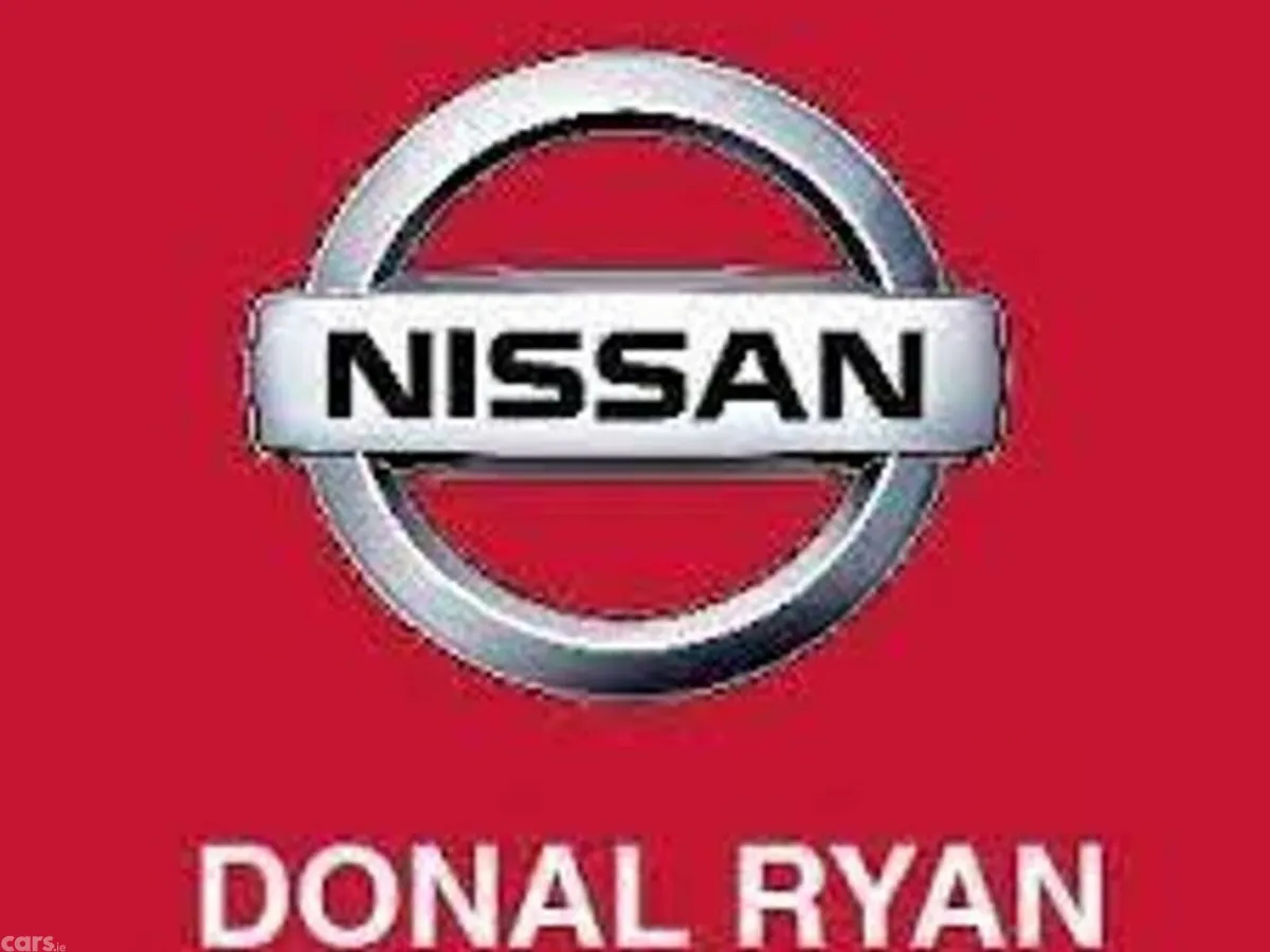 Nissan Qashqai MPV, Diesel, 2019, Red