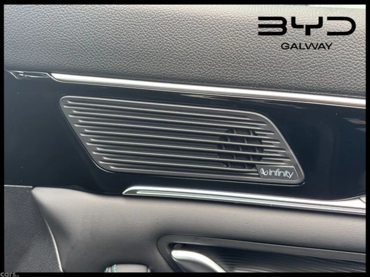 BYD SEAL U SUV, Petrol Plug-in Hybrid, 2026, Black