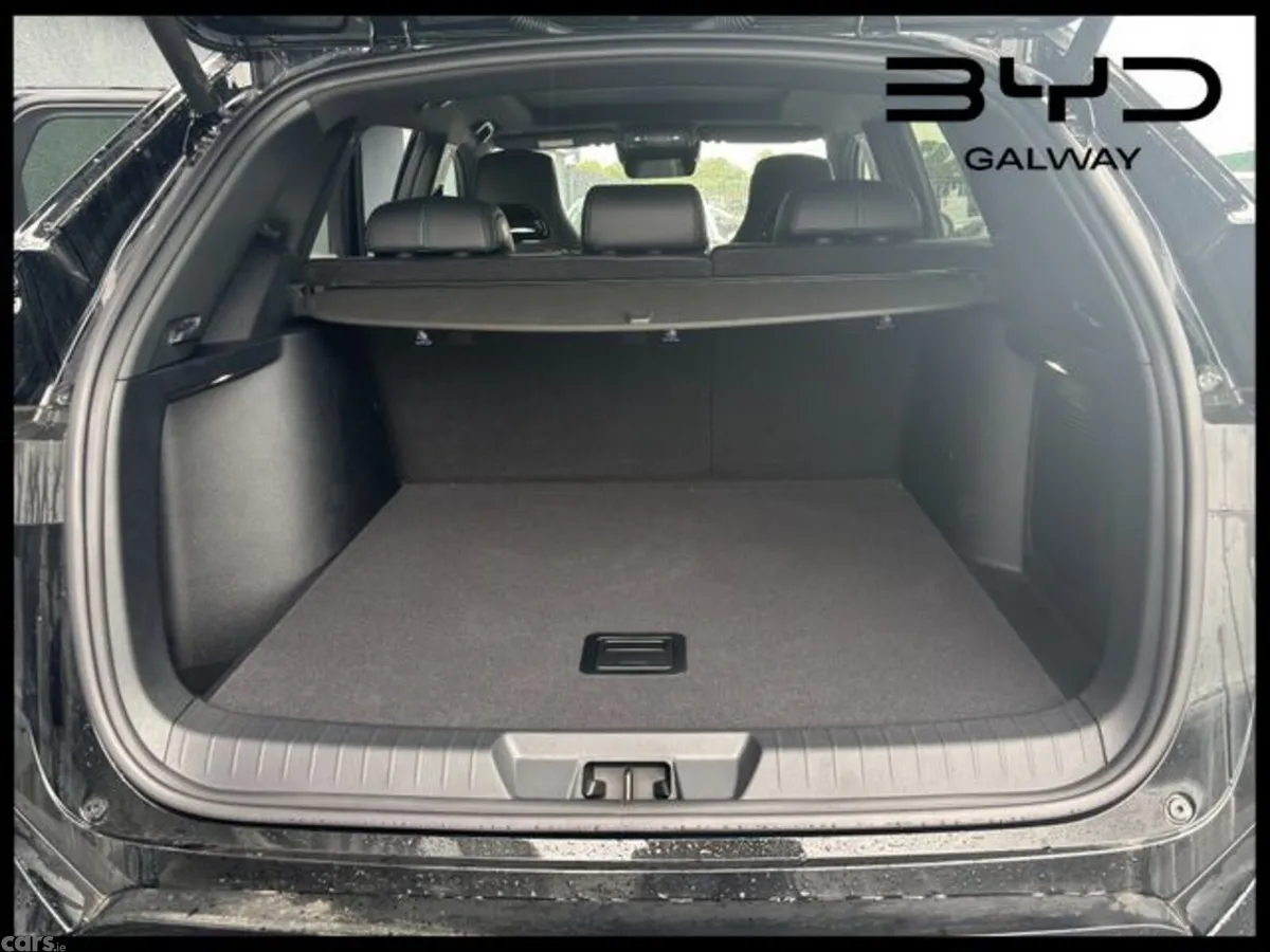 BYD SEAL U SUV, Petrol Plug-in Hybrid, 2026, Black