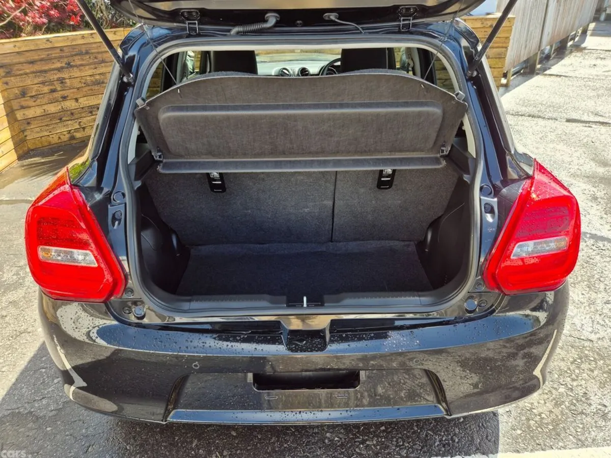 Suzuki Swift Hatchback, Petrol, 2023, Black