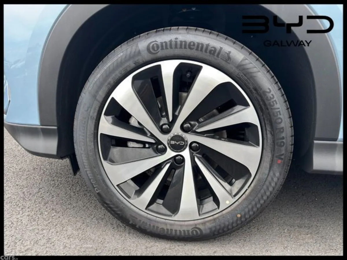 BYD SEAL U SUV, Petrol Plug-in Hybrid, 2026, Blue