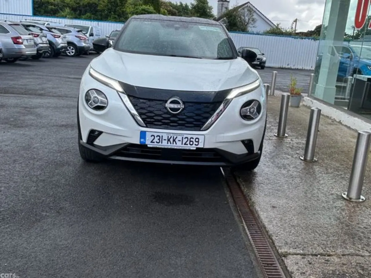 Nissan Juke MPV, Petrol, 2023, White