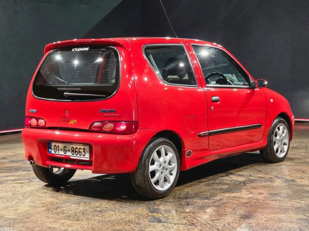Fiat Seicento Hatchback, Petrol, 2001, Red