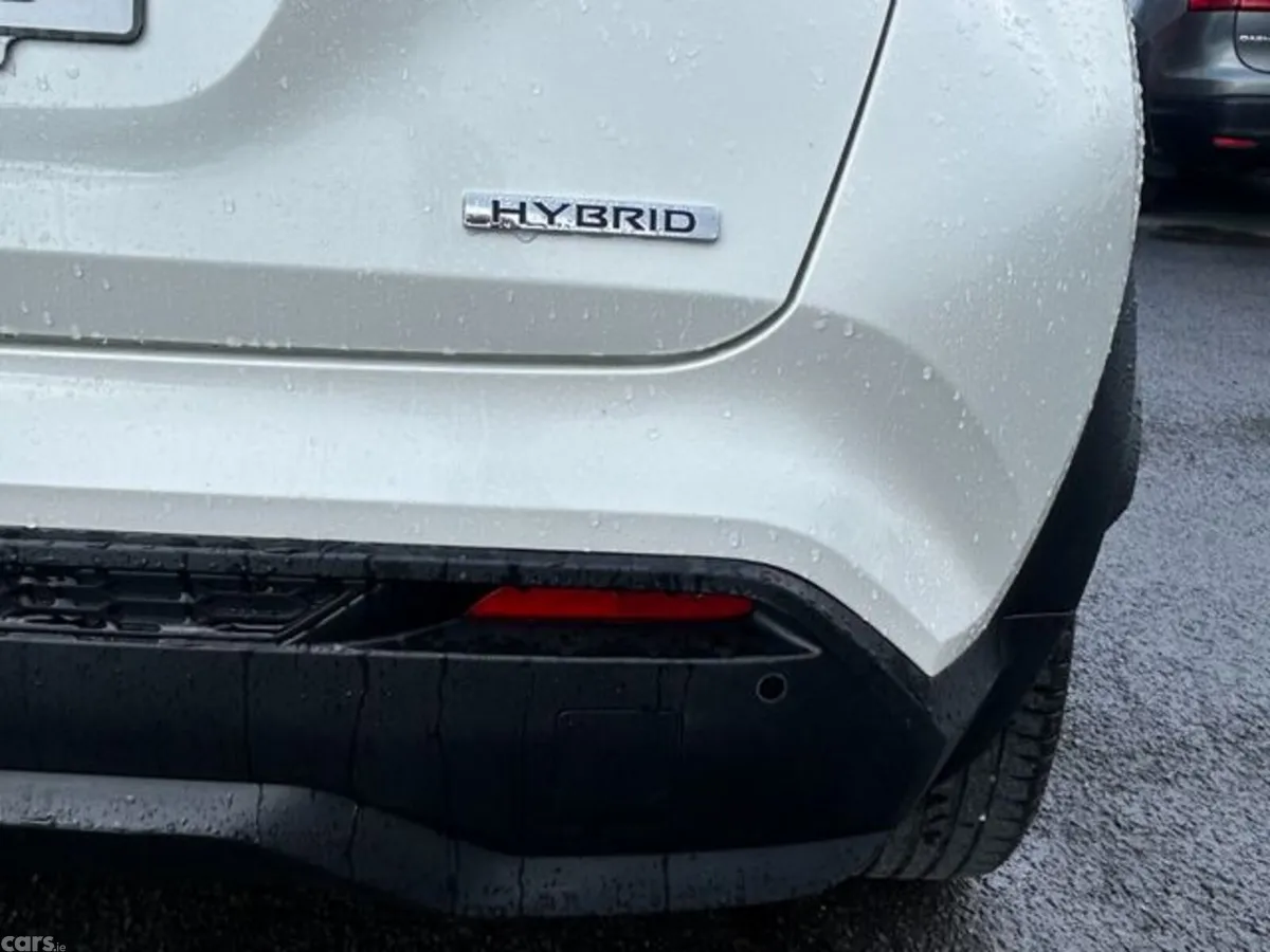 Nissan Juke MPV, Petrol, 2023, White