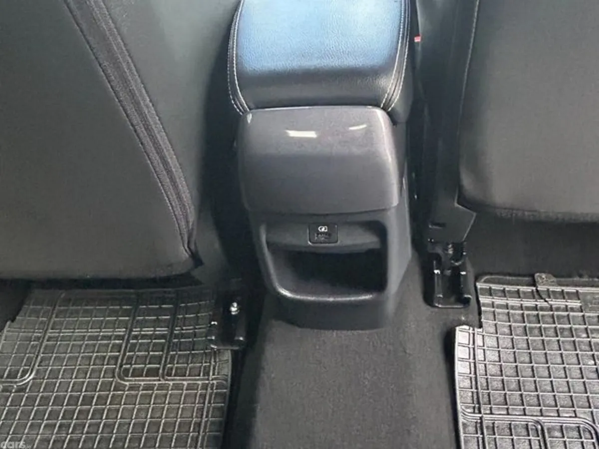 Nissan Juke MPV, Petrol, 2023, White