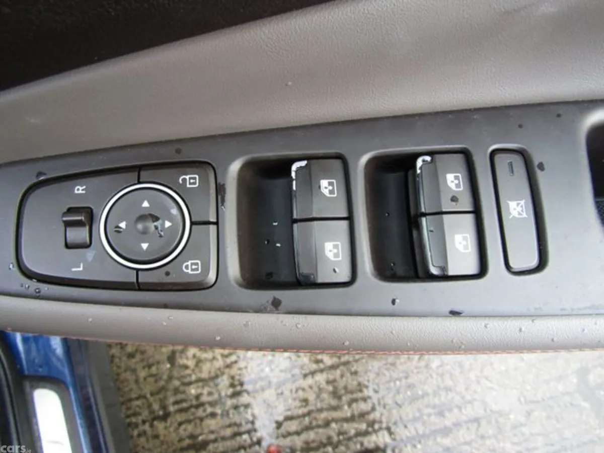 Hyundai Santa Fe Estate, Diesel, 2019, Blue