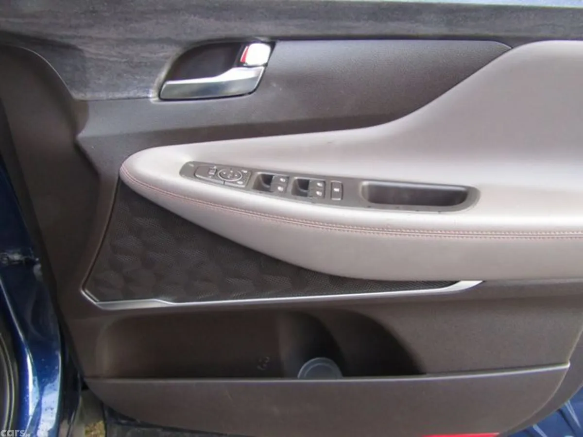 Hyundai Santa Fe Estate, Diesel, 2019, Blue