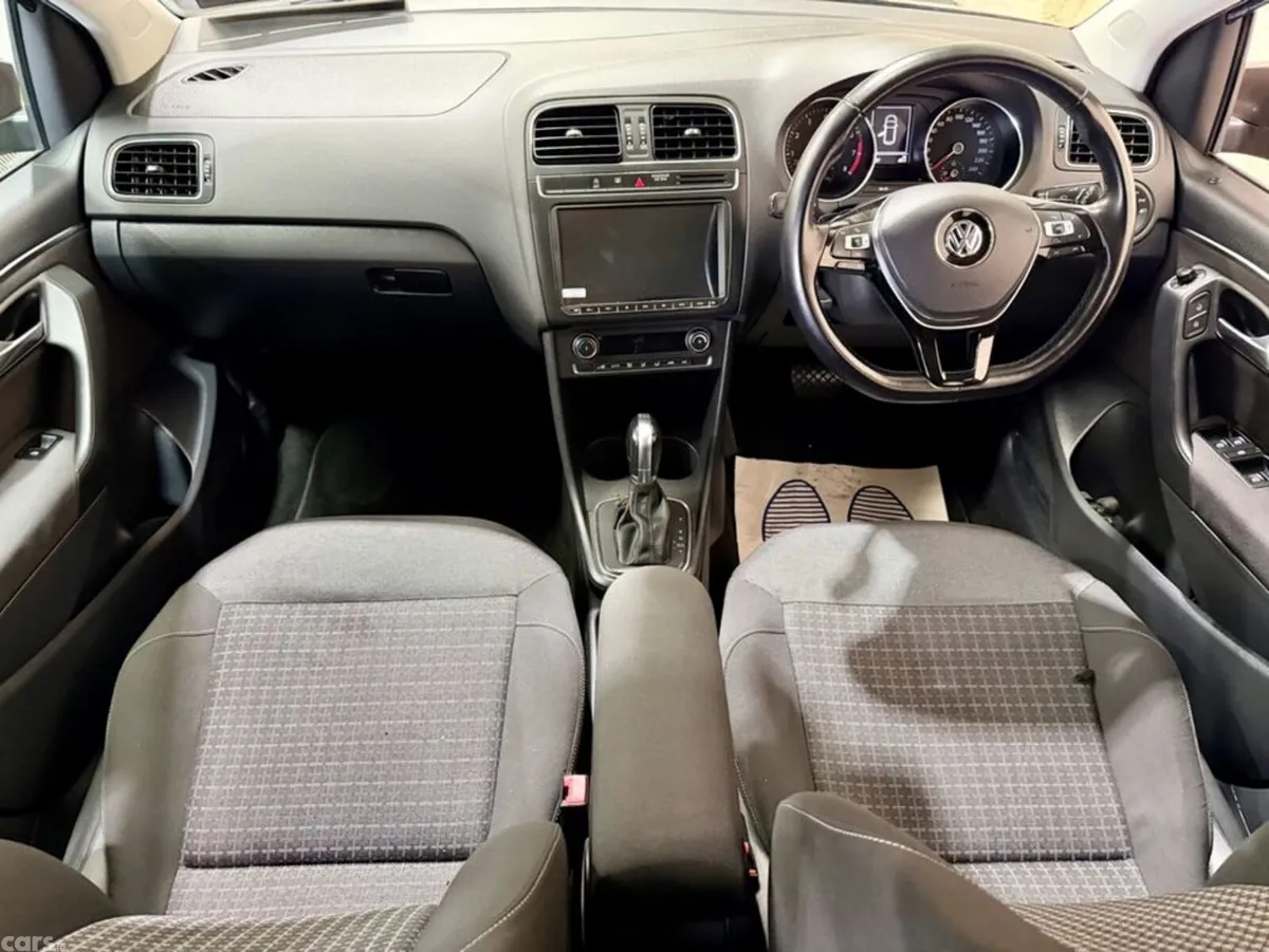 Volkswagen Polo Hatchback, Petrol, 2014, Brown