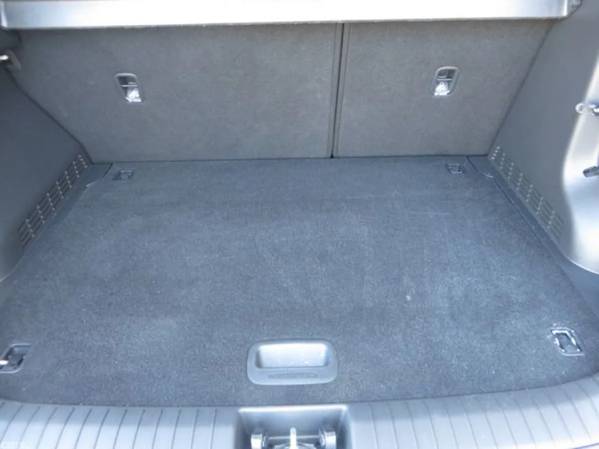 Hyundai KONA MPV, Diesel, 2020, White