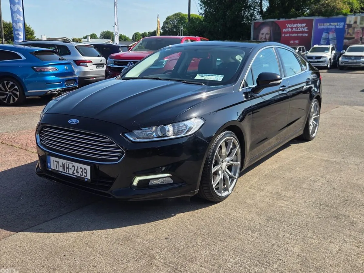 Ford Mondeo Hatchback, Diesel, 2017, Black