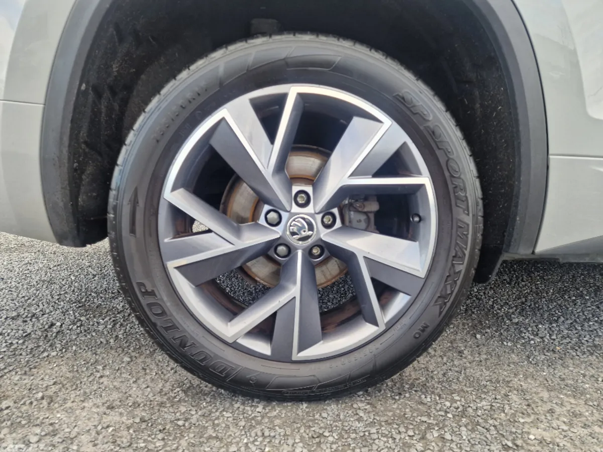 Skoda Kodiaq Estate, Diesel, 2022, Grey