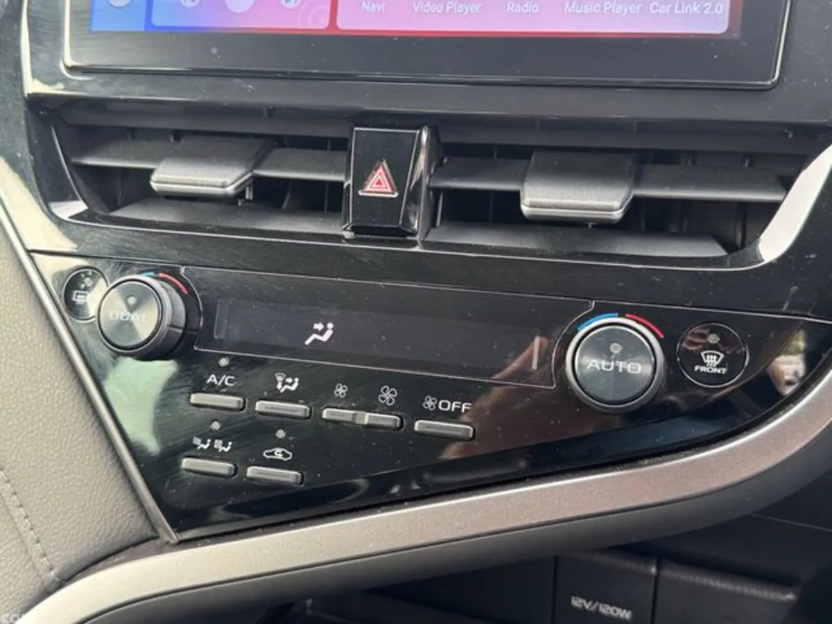 Toyota Camry Saloon, Petrol Hybrid, 2021, Black
