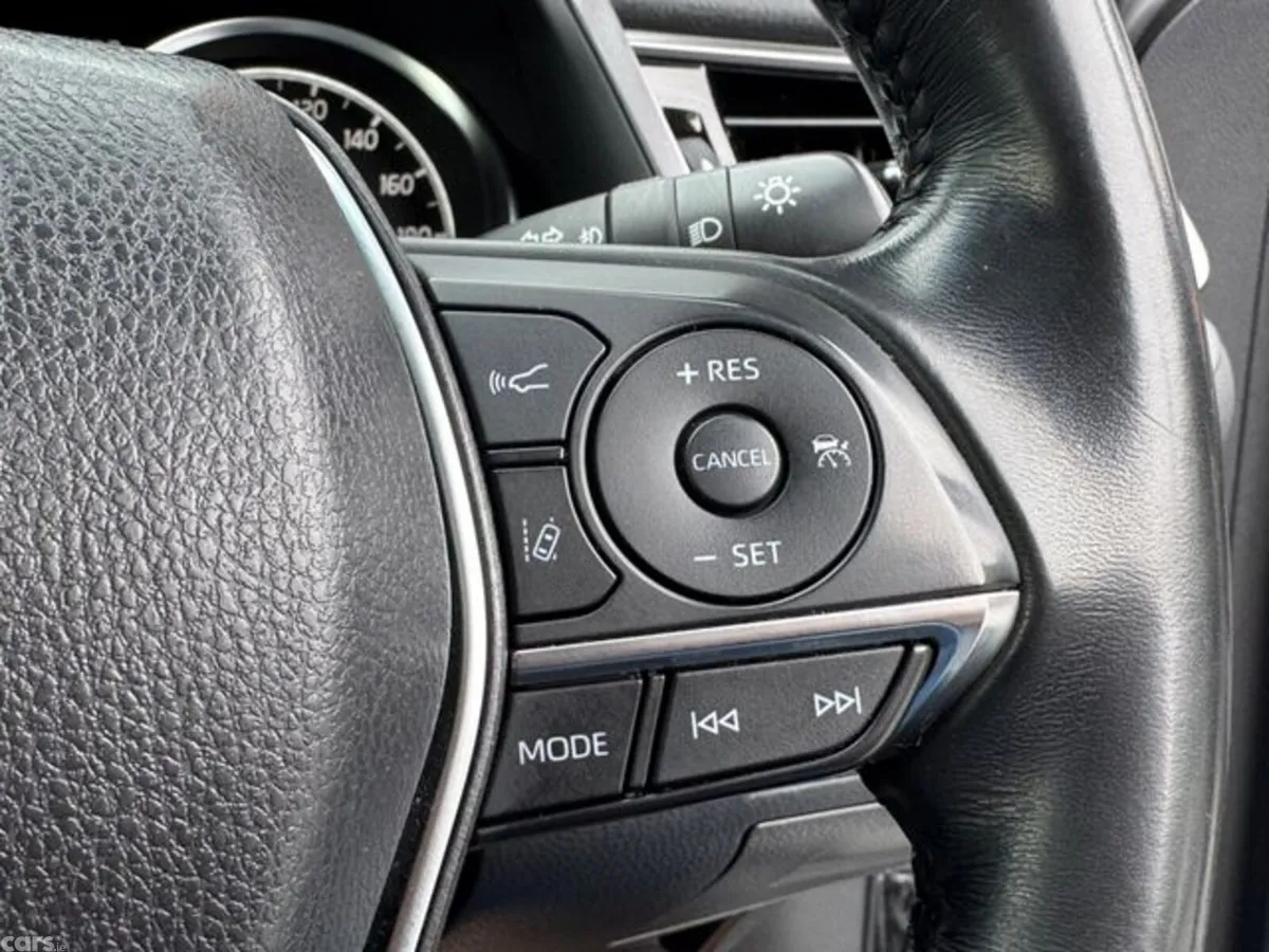 Toyota Camry Saloon, Petrol Hybrid, 2021, Black