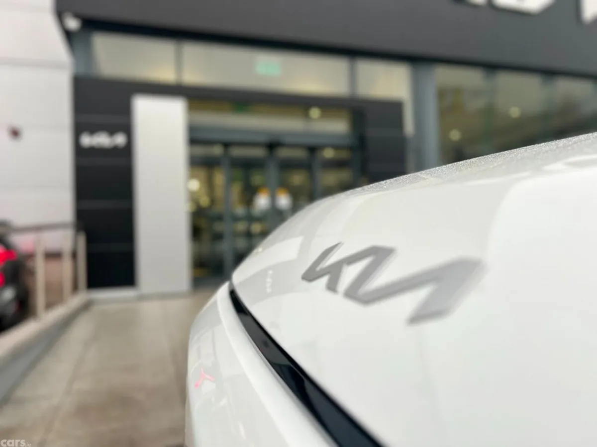Kia EV3 SUV, Electric, 2027, White