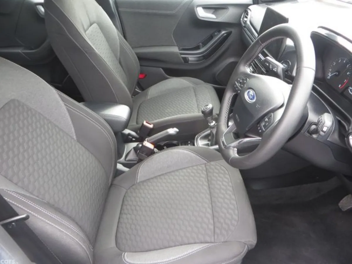 Ford Puma Hatchback, Petrol Hybrid, 2023, White