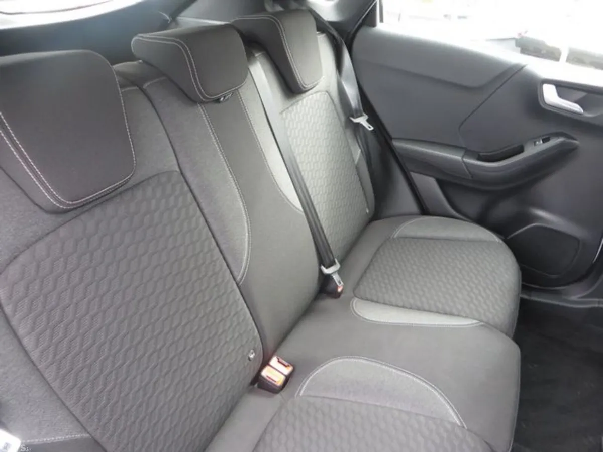 Ford Puma Hatchback, Petrol Hybrid, 2023, White