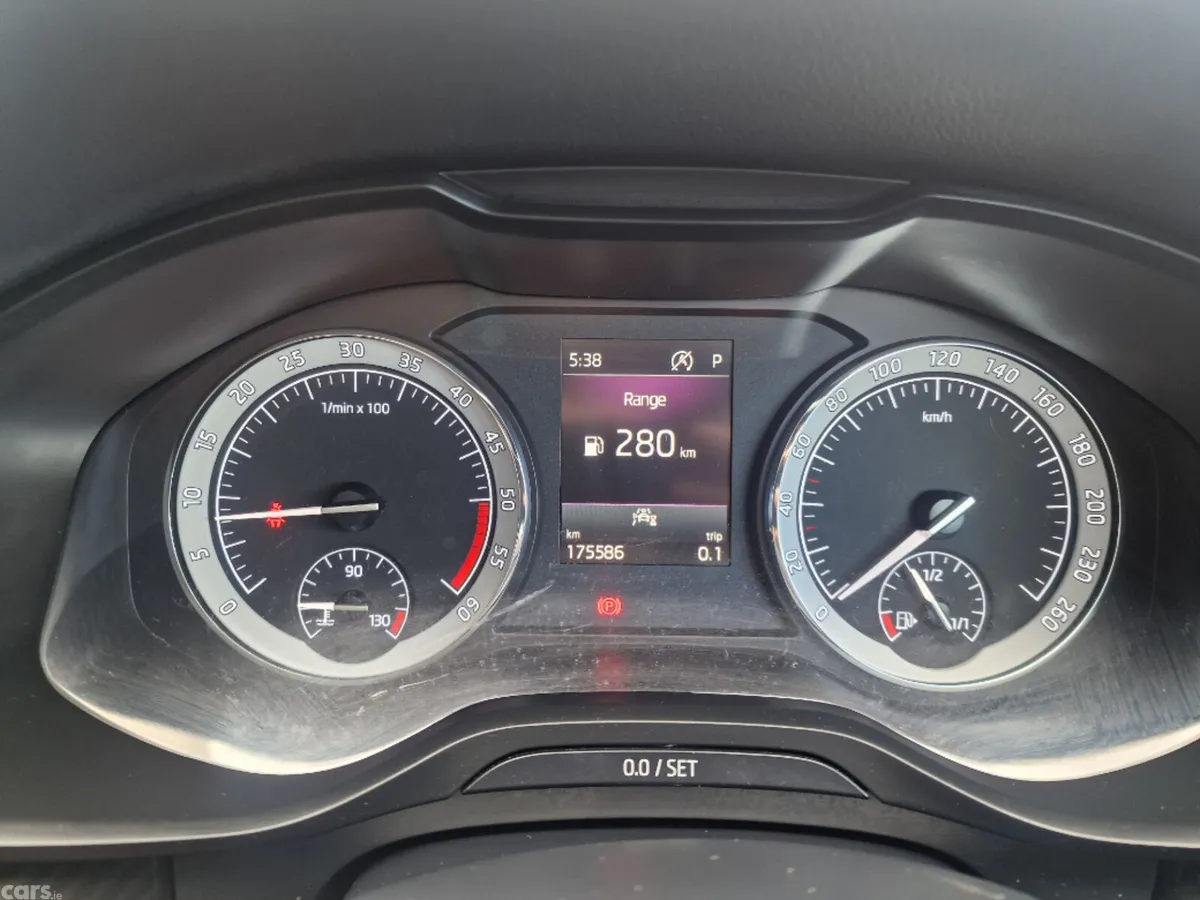 Skoda Kodiaq Estate, Diesel, 2022, Grey
