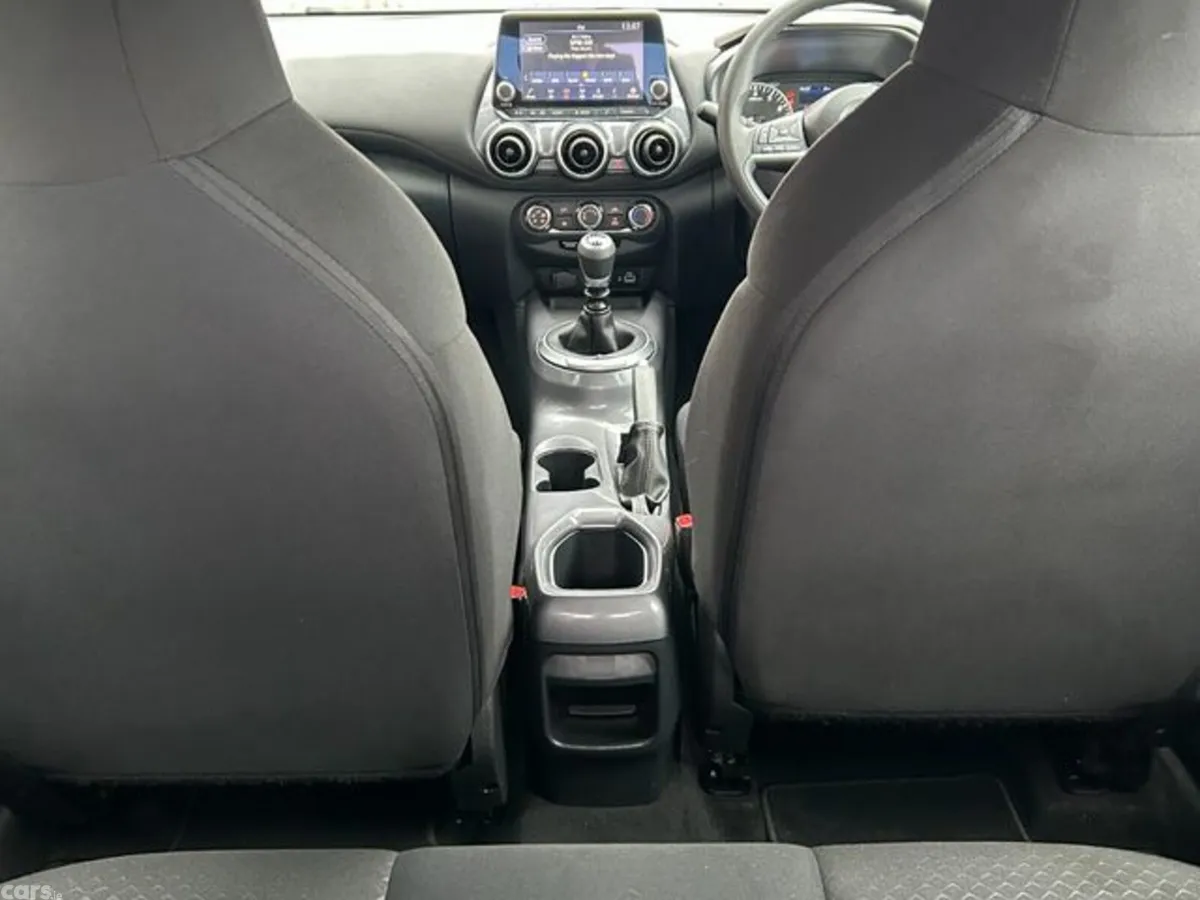 Nissan Juke MPV, Petrol, 2024, Blue