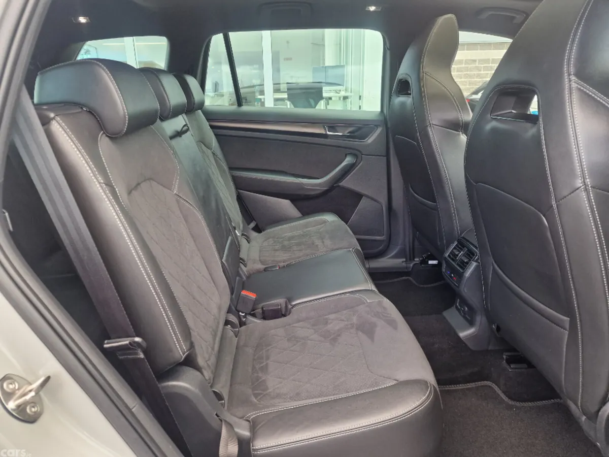 Skoda Kodiaq Estate, Diesel, 2022, Grey
