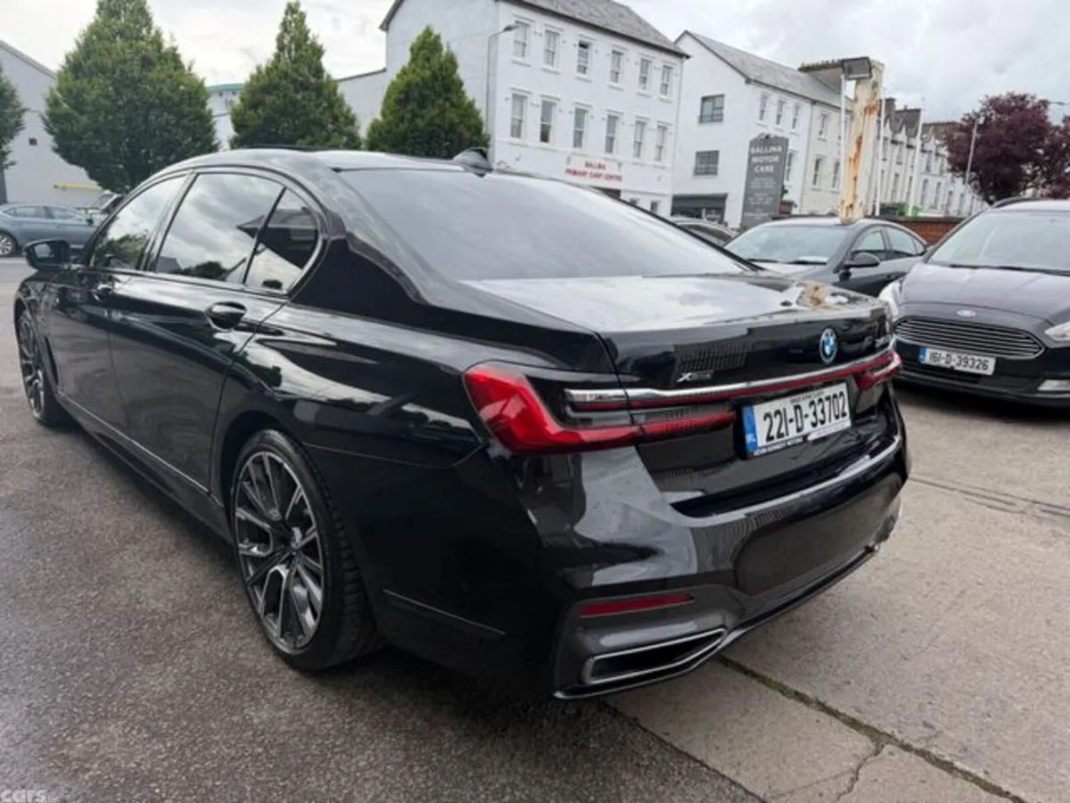 BMW Other Saloon, Petrol Plug-in Hybrid, 2022, Black