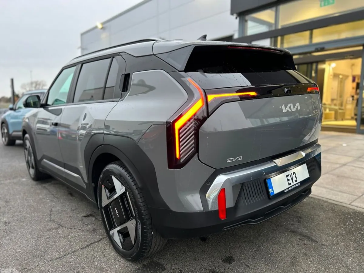 Kia EV3 SUV, Electric, 2027, Grey