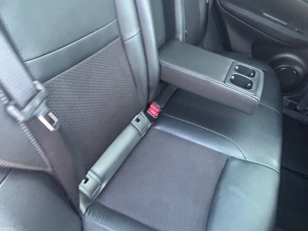 Nissan Qashqai SUV, Petrol, 2019, Red