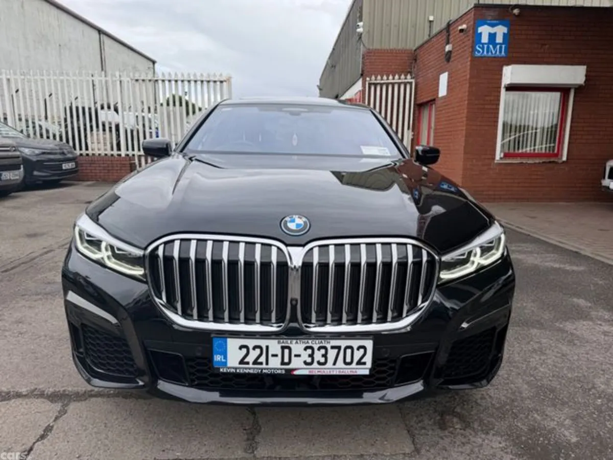 BMW Other Saloon, Petrol Plug-in Hybrid, 2022, Black