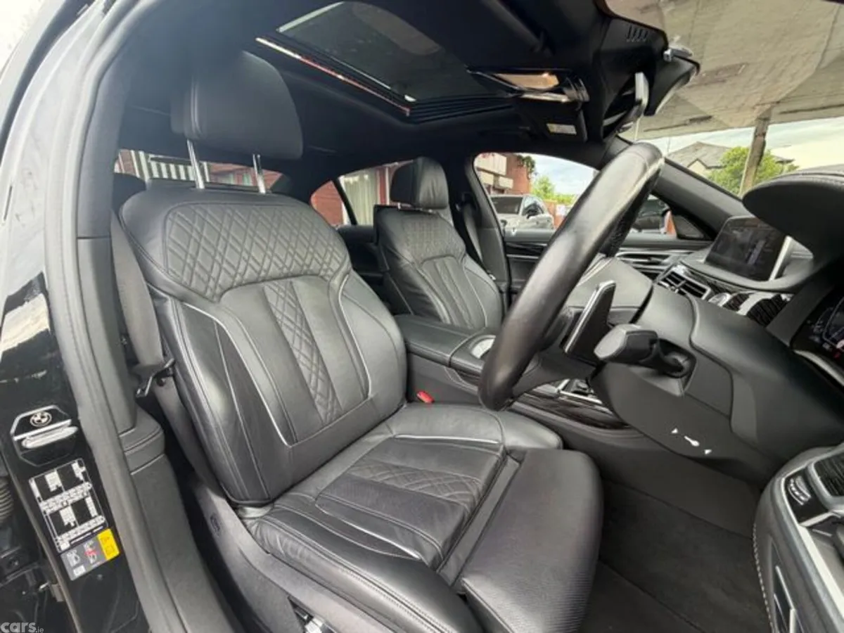 BMW Other Saloon, Petrol Plug-in Hybrid, 2022, Black