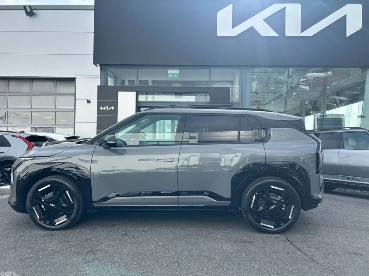 Kia EV3 SUV, Electric, 2027, Grey
