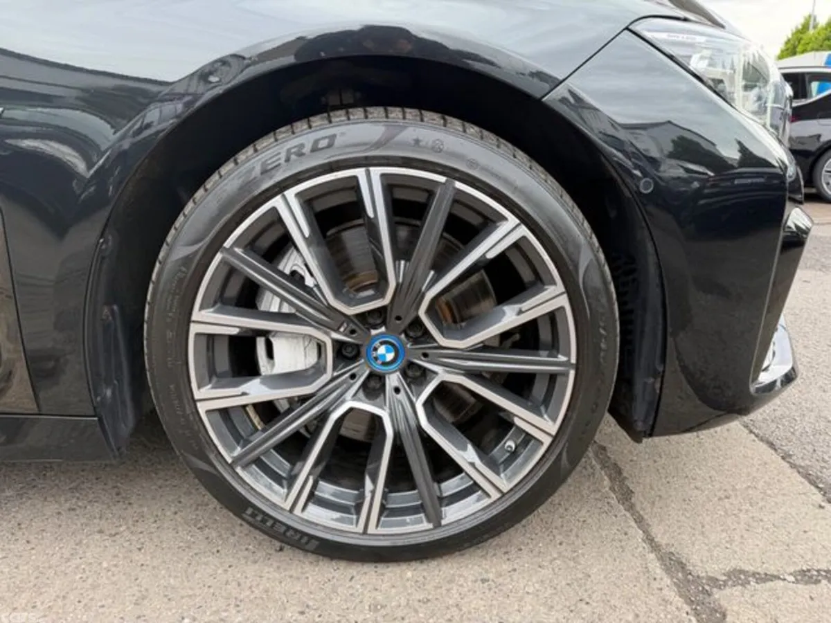 BMW Other Saloon, Petrol Plug-in Hybrid, 2022, Black