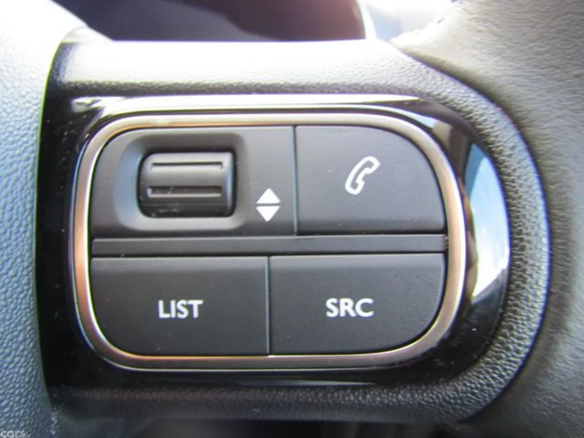 Citroen C5 Aircross Hatchback, Petrol Plug-in Hybrid, 2023, White