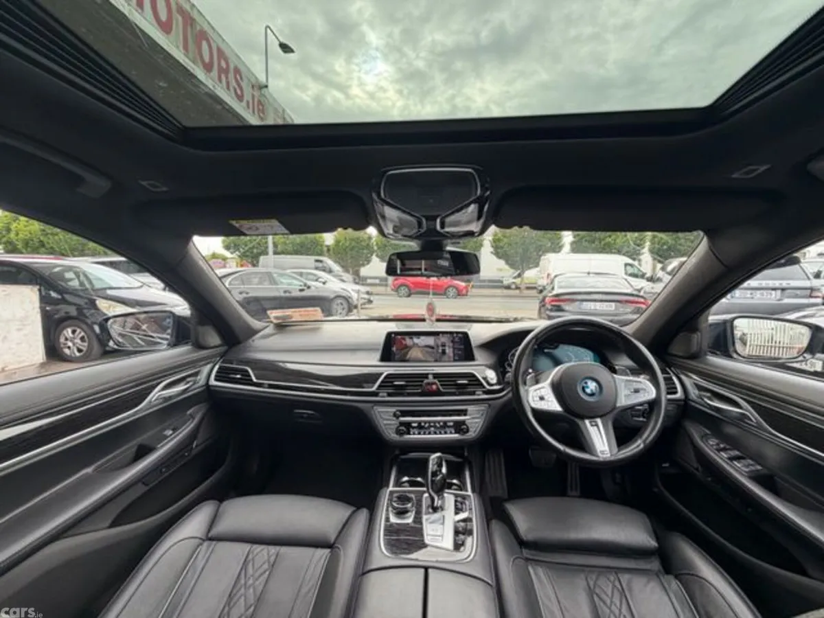 BMW Other Saloon, Petrol Plug-in Hybrid, 2022, Black