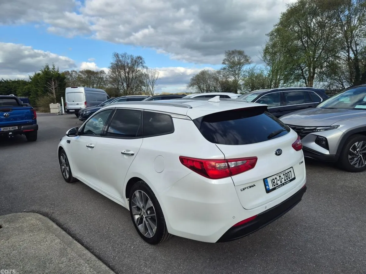 Kia Optima Estate, Diesel, 2018, White