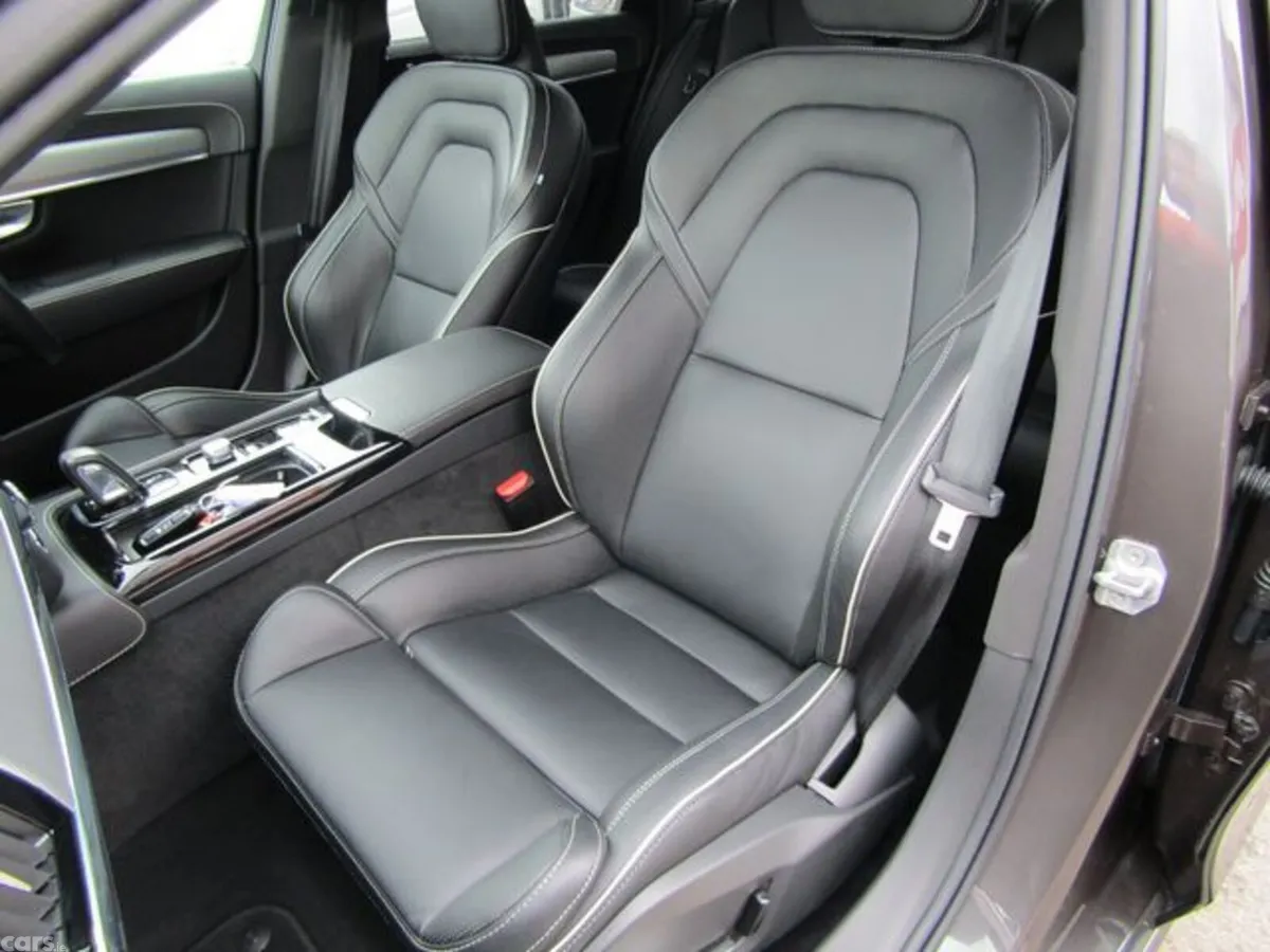 Volvo S90 Saloon, Petrol Plug-in Hybrid, 2021, Grey