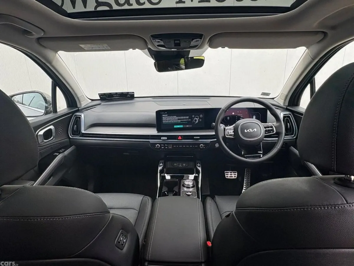 Kia Sorento SUV, Petrol Plug-in Hybrid, 2026, Grey