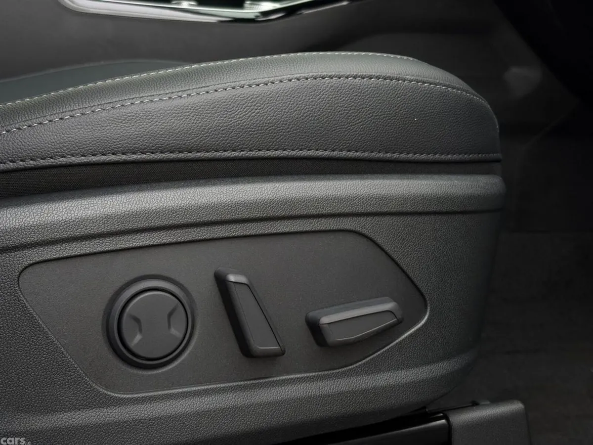 Kia Sorento SUV, Diesel, 2027, Grey
