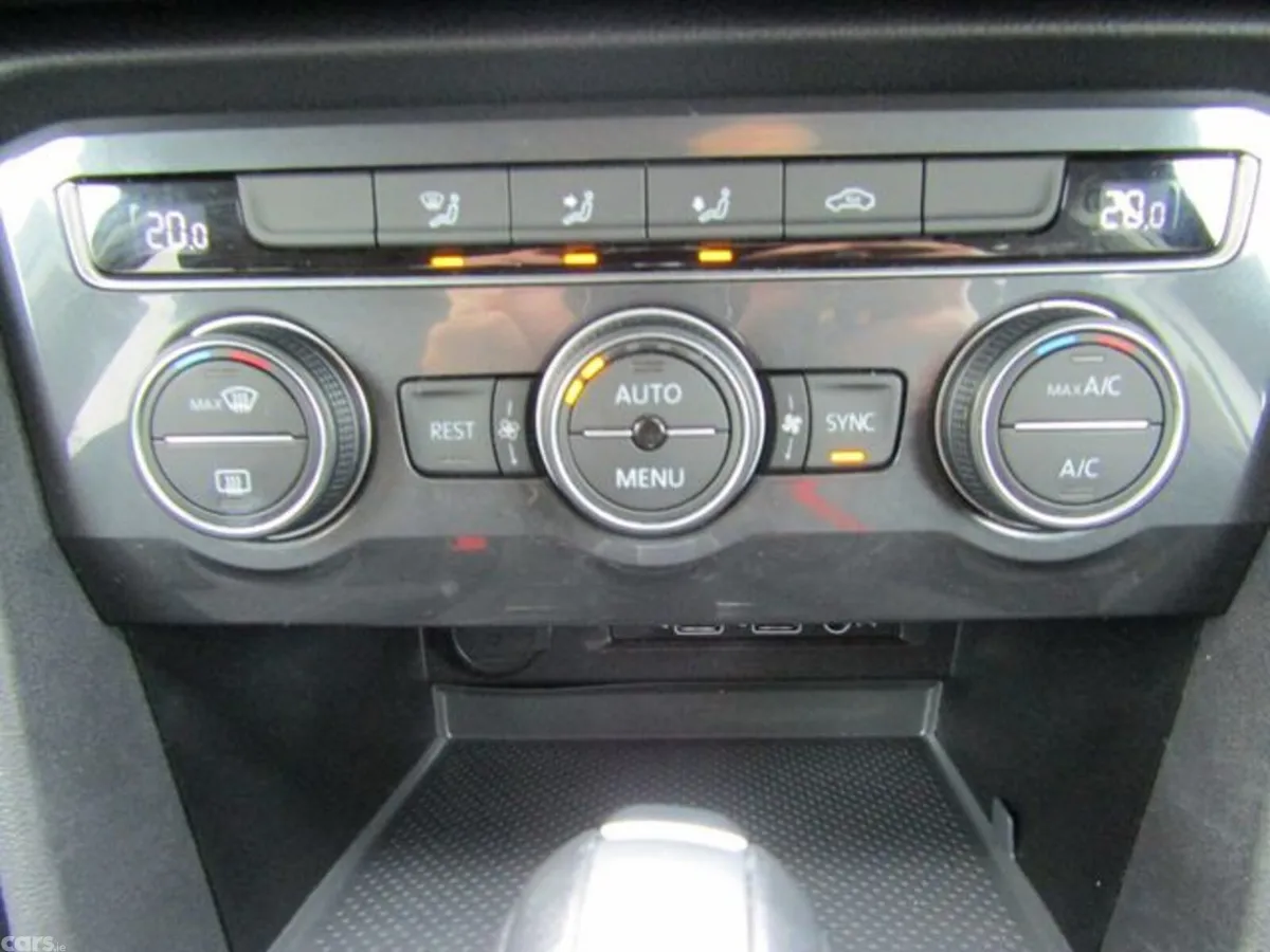 Volkswagen Tiguan Allspace Estate, Diesel, 2020, White