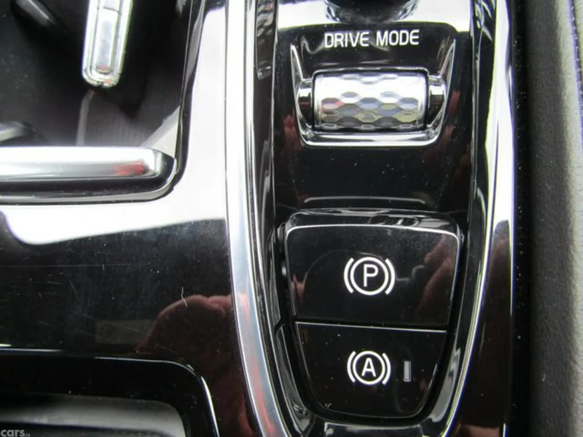 Volvo S90 Saloon, Petrol Plug-in Hybrid, 2021, Grey
