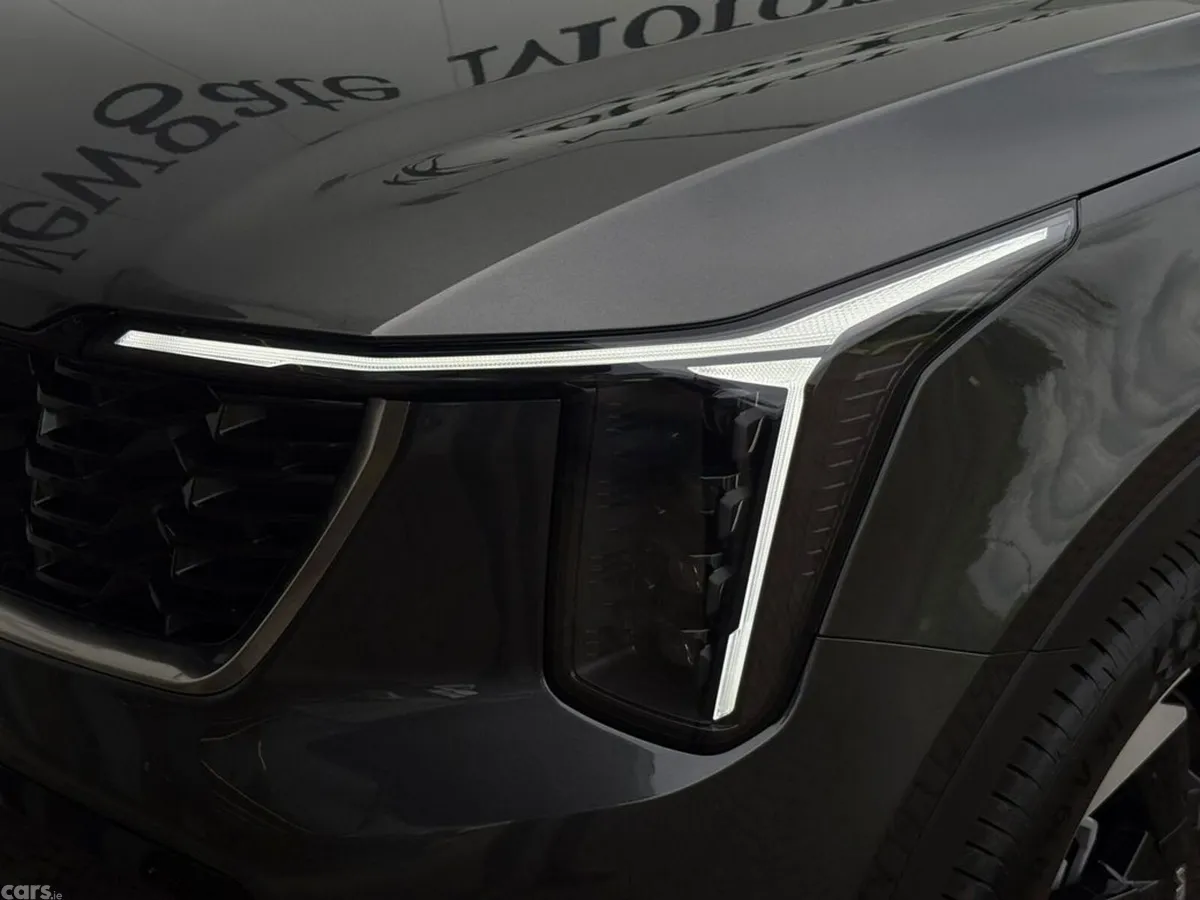 Kia Sorento SUV, Diesel, 2027, Grey