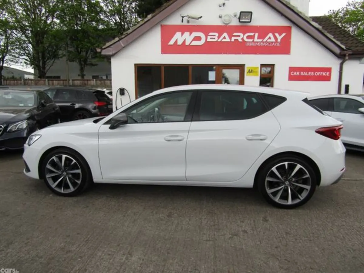 SEAT Leon Estate, Diesel, 2021, White