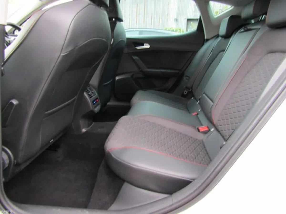 SEAT Leon Estate, Diesel, 2021, White