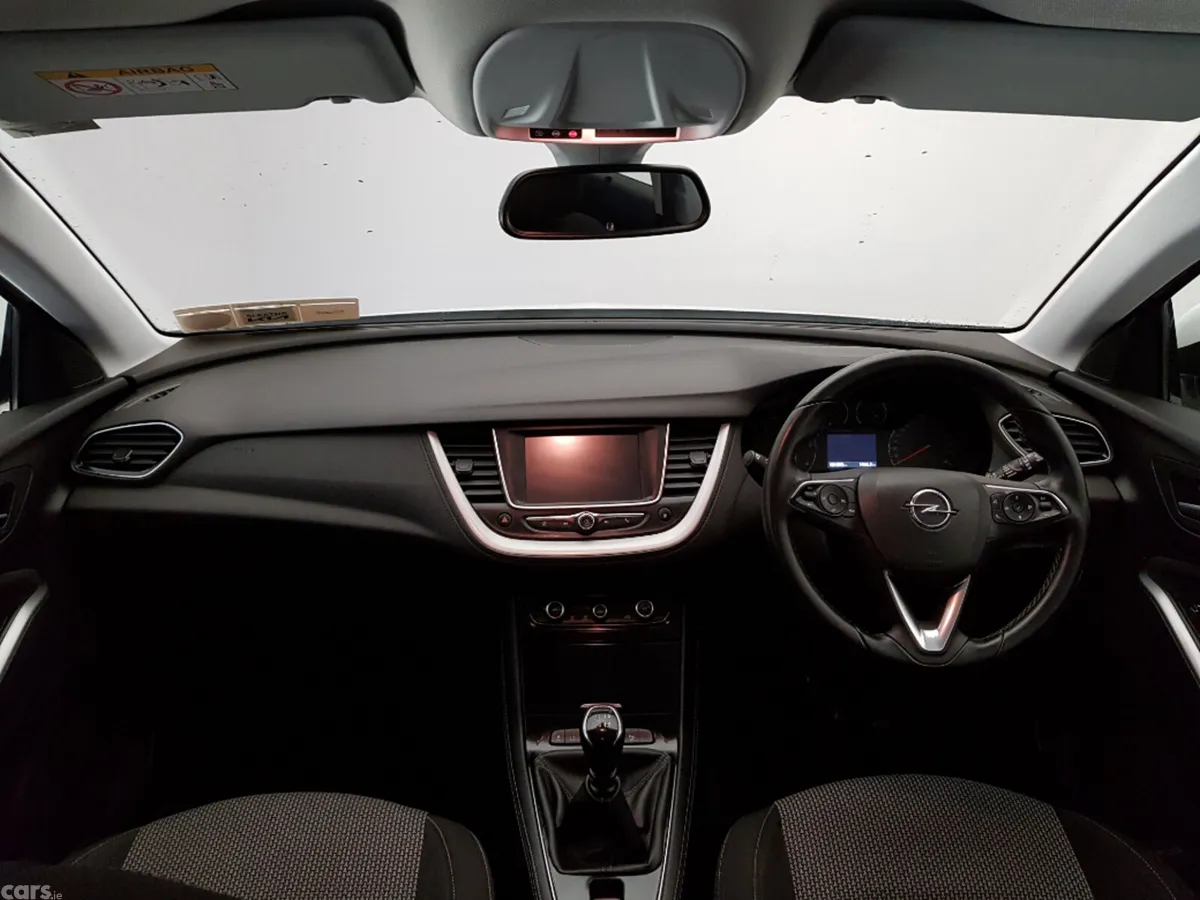 Opel Grandland X MPV, Diesel, 2018, White