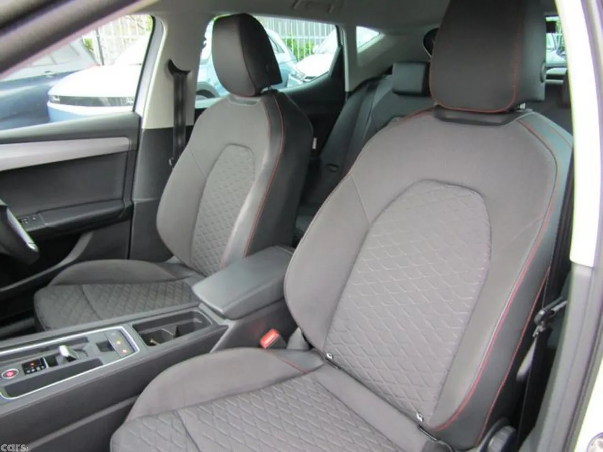 SEAT Leon Estate, Diesel, 2021, White