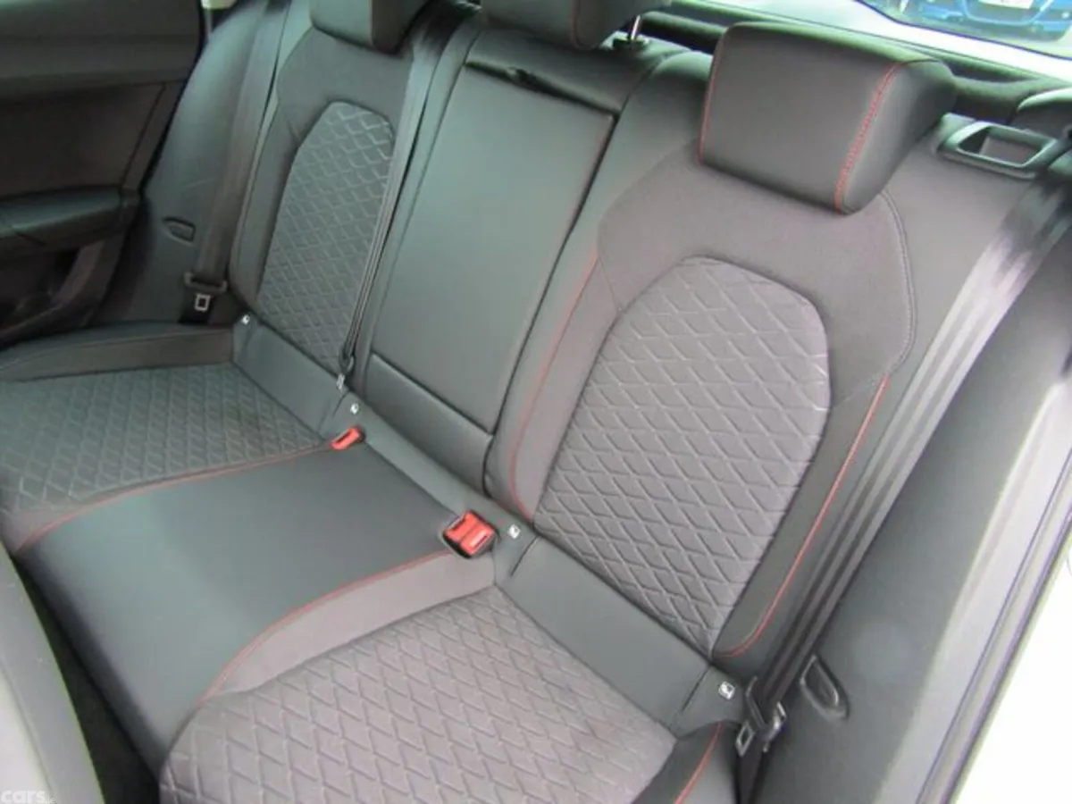 SEAT Leon Estate, Diesel, 2021, White